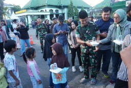 Dandim 0810/Nganjuk Bersama Mitra Media Berbagi Takjil dan Buka Puasa Bersama