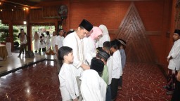 Buka Bersama Puluhan Yatim, Polres Nganjuk Tingkatkan Kepedulian di Bulan Ramadan