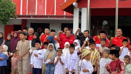 Ramadan Penuh Kasih, DPC PDIP Nganjuk Santuni 50 Anak Yatim, Siap Gelar Bantuan Difabel dan Bukber Bersama Kader