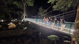 Jolotundo Glamping &amp; Edu Park, Pesona Malam Lereng Wilis yang Bikin Wisatawan Betah Berlama-lama