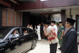 Bupati Marhaen Sambut Kunker Menteri Haji dan Umrah di Nganjuk, Tinjau Langsung Manasik 732 Calon Jemaah