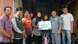 Warga Sumberagung ini Dapat Bantuan Rehab Rumah Rp 20 Juta di Bulan Ramadan