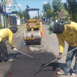 PUPR Nganjuk Gercep, Keluhan Jalan Berlubang Gajahbelor-Jetis Langsung Mulus
