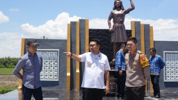 Target Rampung Sebelum Hari Buruh, Wabup Nganjuk Pantau Langsung Pembangunan Museum Marsinah