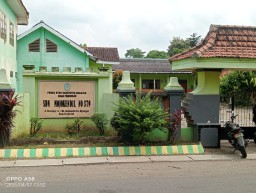 Geger! Makan Bergizi Gratis di SDN Mojokendil Berujung Mual dan Muntah, Satu Siswa Dilarikan ke Puskesmas