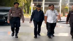 Diam dan Tertutup, Dulu Politikus PDIP Kini di Gerindra, Gatut Sunu Tiba di KPK Pasca Terjaring OTT