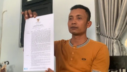 Berjuang Mengajar di Tengah Sakit, Guru di Jombang Justru Dipecat Bupati