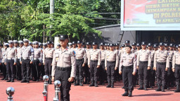 Buka Latja Bintara Brimob, Kapolres Nganjuk Tekankan Disiplin dan Humanisme