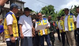 Hadapi Krisis Air, Menteri Dody Bangun Sumur Bor di Oro - Oro Ombo Ngetos