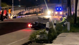 Tragis! Rombongan Motor Ugal - ugalan Tabrak Truk, Dua Remaja Tewas di Tempat