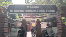 Menelusuri Jejak Sejarah, Ziarah ke Makam Ki Ageng Bungkul Surabaya
