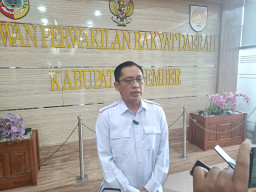 Ketua DPRD Jember Minta Etika Rapat Diperketat Usai viralnya Video Anggota Main Game dan Merokok