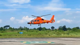 SAR Surabaya Kerahkan Helikopter, Laut & Udara Sisir Area 16 Nautical Mile Square