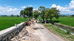 Tinggalkan Metode Lama, Proyek Jalan Sukomoro – Kecubung Andalkan Mortar Batching Plant