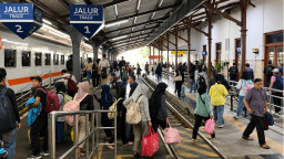 Akhir Pekan Ramai, Lebih dari 20 Ribu Penumpang Padati Stasiun Daop 9 Jember