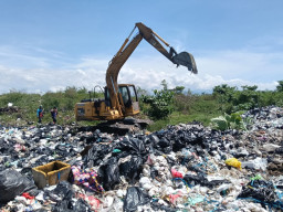 Krisis Sampah Jember Kian Mengkhawatirkan, TPA Pakusari Overload dan Terancam Ditutup