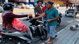 Kantor Hukum Anang Hartoyo Rutin Tebar Kebaikan Lewat Jumat Berkah di Kertosono
