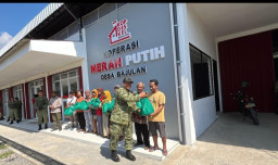 Sentuhan Kasih di Lereng Wilis, Kodim 0810/Nganjuk Bagikan Sembako untuk Warga Bajulan