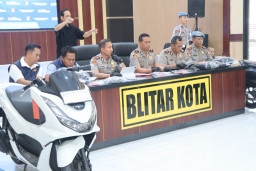 Alfamart Jadi Lansiran Empuk, Komplotan Rampok Antar-Kota Berklewang Akhirnya Digulung Polres Blitar Kota