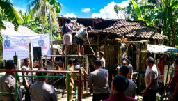 Menyambut Hari Bhayangkara ke-80, Polres Blitar Kota Sulap Rumah Lapuk Warga Nglegok Jadi Layak Huni