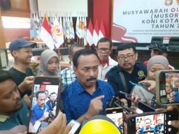 Sah, SK KONI Kota Blitar Anyar Turun, Ketua Samanhudi Anwar, Wakil Ketua Wawali Elim Tyu Samba