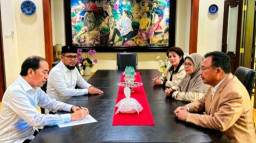 Rela Rombak Jadwal & Pindah Venue, DPP GBRAN Malah Diajak Jokowi Safari Politik ke NTT