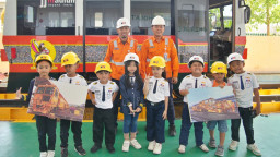 KAI Daop 7 Madiun Beri Pengalaman Spesial untuk Pemenang Lomba Pantun HAN 2026