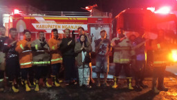 Dapur Rumah Lansia di Baron Nganjuk Ludes Terbakar Saat Istri Hendak Salat Malam
