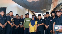 PSHT Nganjuk Bedah Rumah Korban Pengeroyokan dan Santuni Korban Luka
