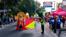 Semarak HUT ke-81 RI, Karnaval Drumband SD/MI di Tanjunganom Jadi Ajang Unjuk Kreativitas Siswa