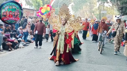 Aksi Memukau MIN 11 Nganjuk Hipnotis Ribuan Penonton Karnaval Tanjunganom