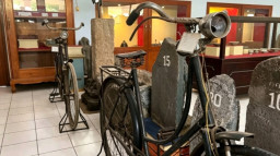 Mengintip Jejak Sejarah di Museum Anjuk Ladang Nganjuk, Dari Pusaka Pejuang Hingga Incaran Telepon Jinjing Militer