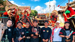 Jaga Warisan Leluhur, Magisnya Tradisi Nyadran Miren Satukan Warga Tanjunganom