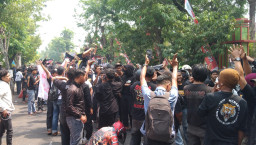 PN Nganjuk Dikepung Ribuan Massa PSHT, 18 Terdakwa Anak Kasus Pengeroyokan Sukorejo Divonis Berbeda