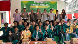 Senjata Rahasia PWI Pamekasan dan Mahasiswa KKN Redam 'Jalur Tengkorak' Proppo
