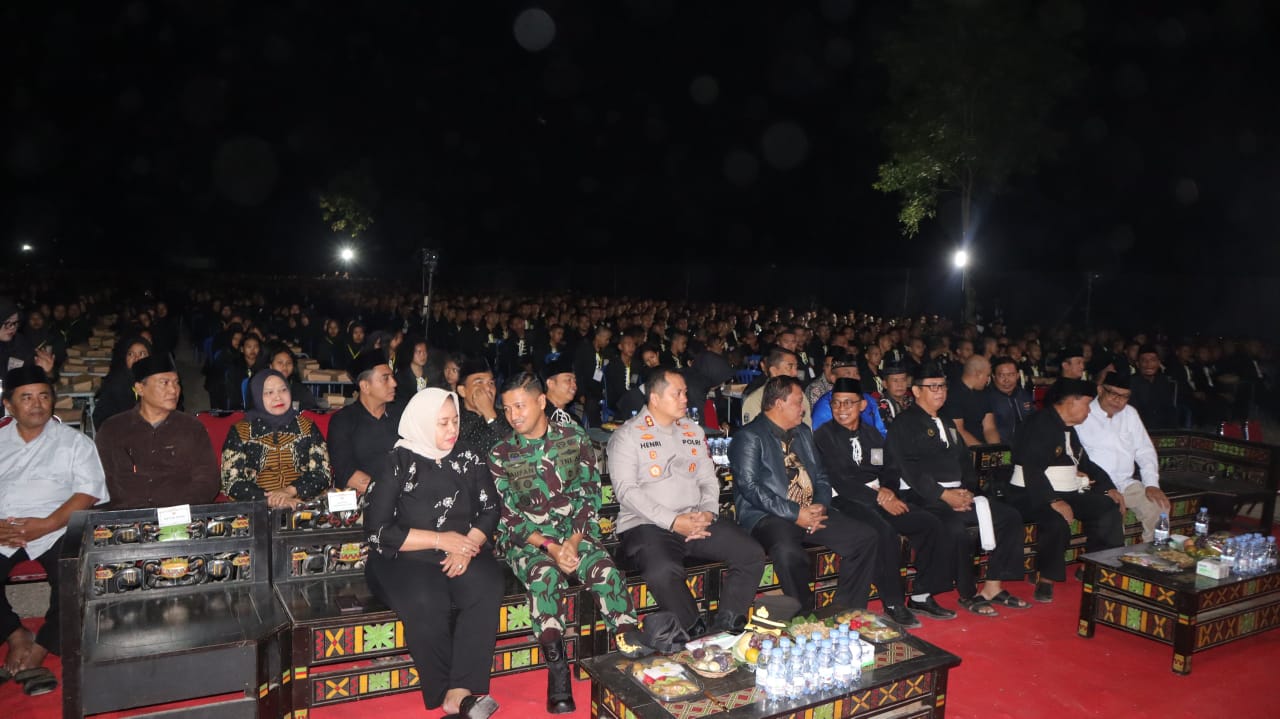 Malam Suran PSHT Nganjuk, 3.486 Warga Baru Disahkan: Tradisi Budaya dan Pendidikan Budi Luhur yang Terjaga