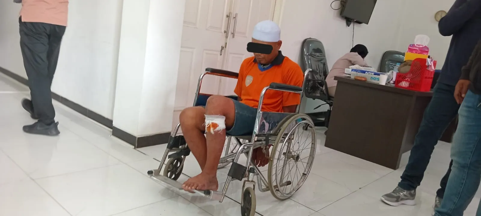 Polisi Ungkap Pencurian di Toko HP dan Laptop di Kota Batu, Pelaku Ditembak di Kaki