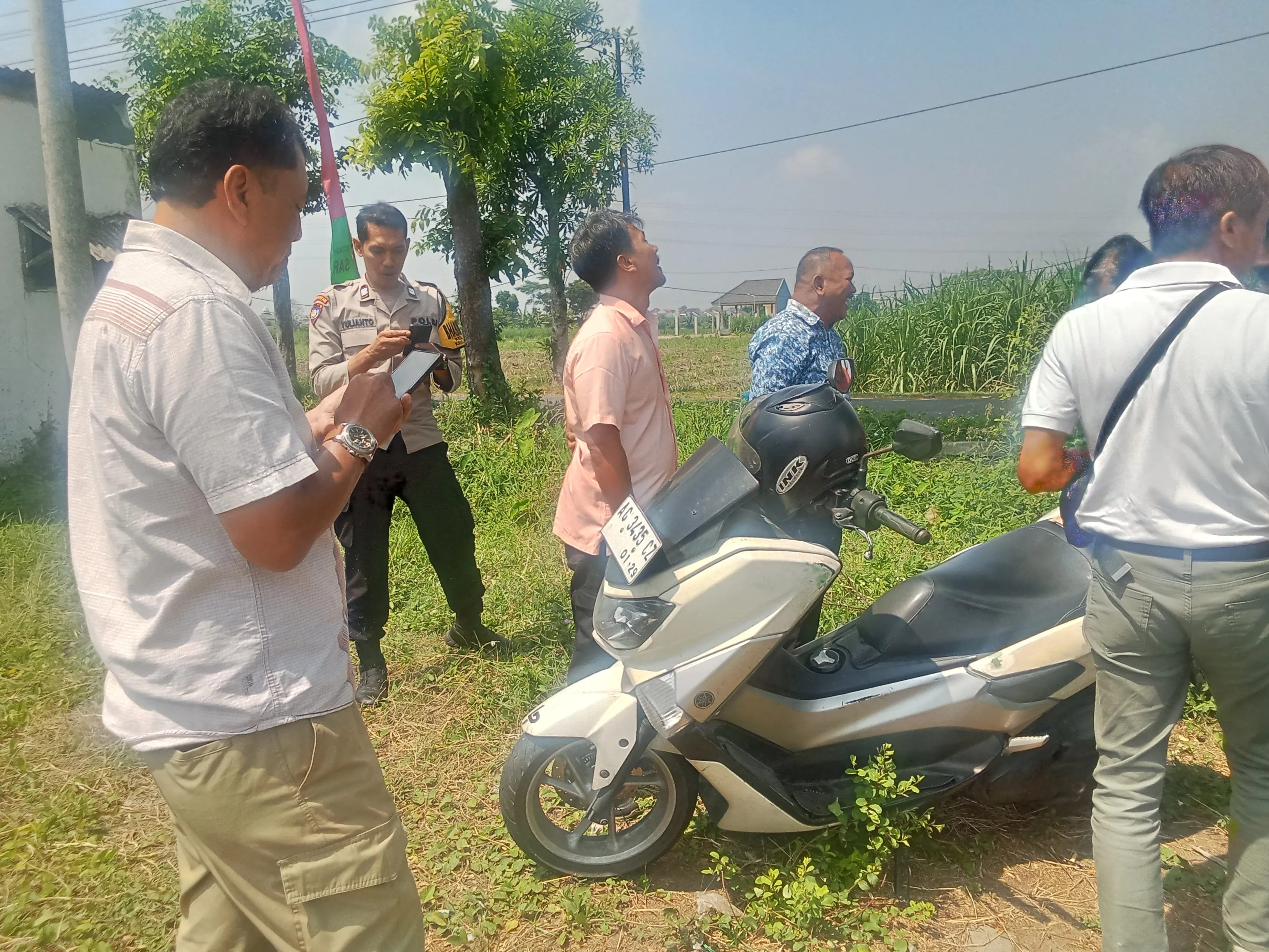 Motor Hasil Jarahan Ditinggal di Tosaren, Disertai Surat Permintaan Maaf