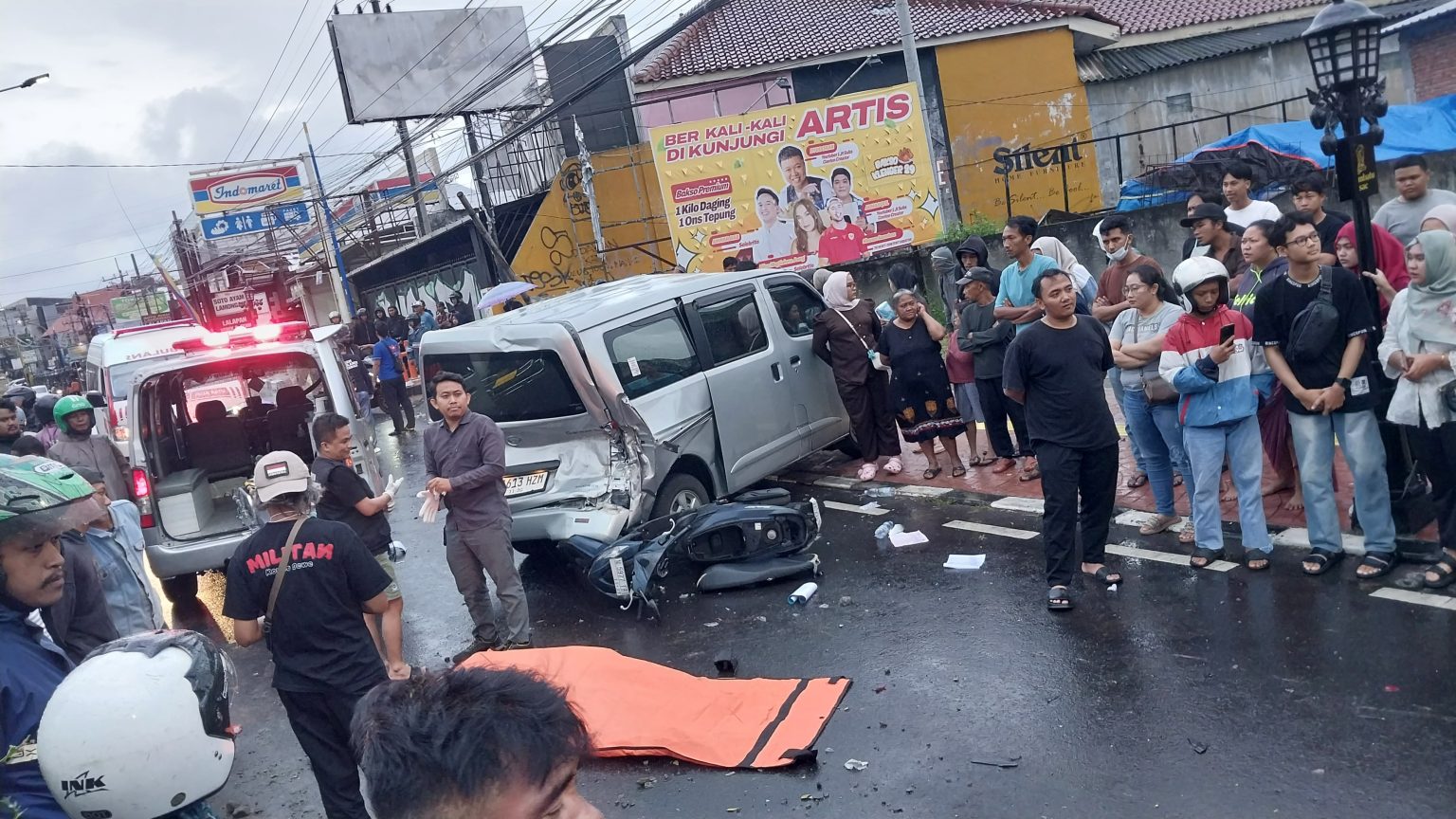 Update Kecelakaan Beruntun Truk Rem Blong di Jalan Pattimura Kota Batu, 1 Tewas dan 4 Luka-Luka