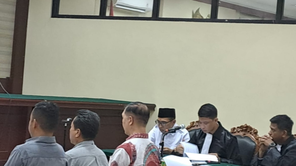 Dugaan Gratifikasi Rp840 Juta di Proyek Fiber Optik, Eks Pejabat Kominfo Nganjuk Terancam Hukum Berat