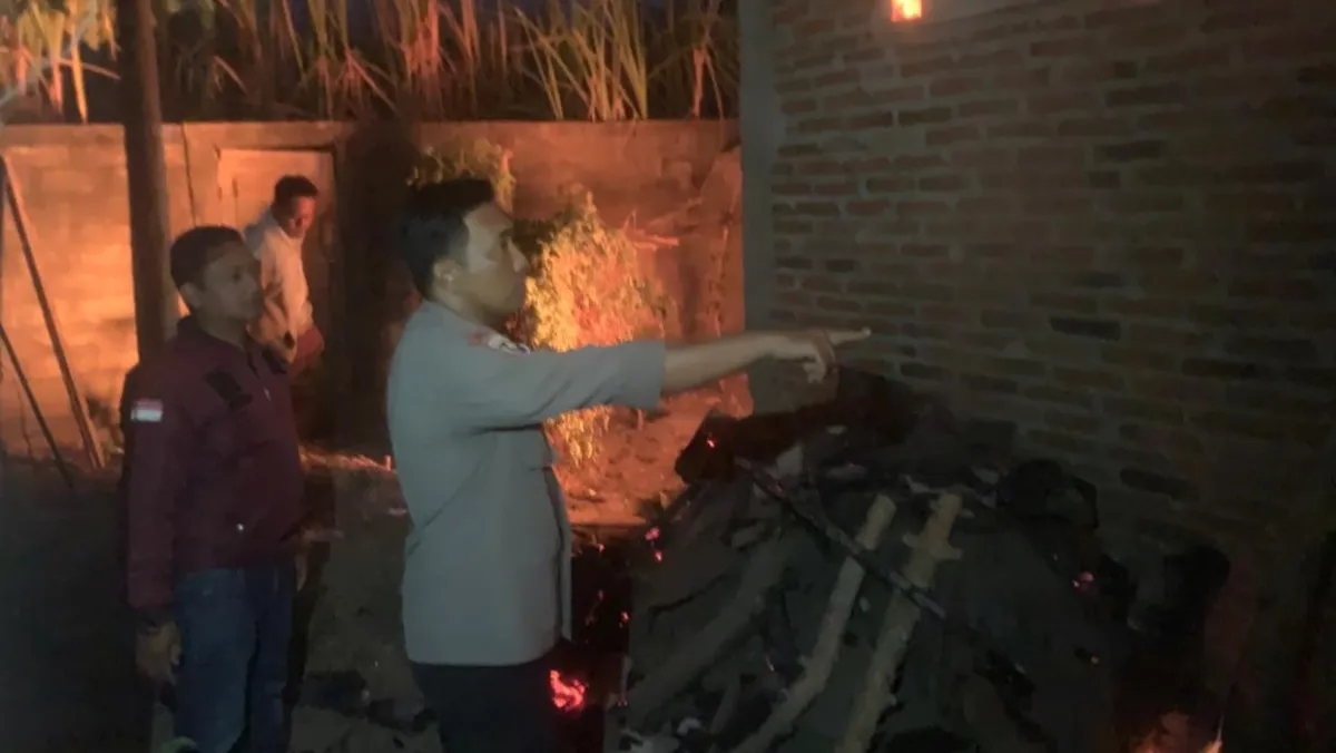 Lupa Matikan Tungku Api Usai Memasak, Dapur Warga Ngembul Blitar Ludes Terbakar