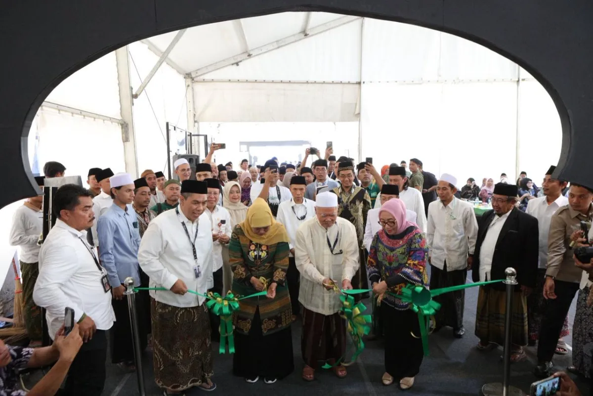 Pameran Turots Ulama Nusantara Resmi Dibuka, Gubernur Jatim Sebut Indonesia Bakal Jadi Pusat Islam Dunia