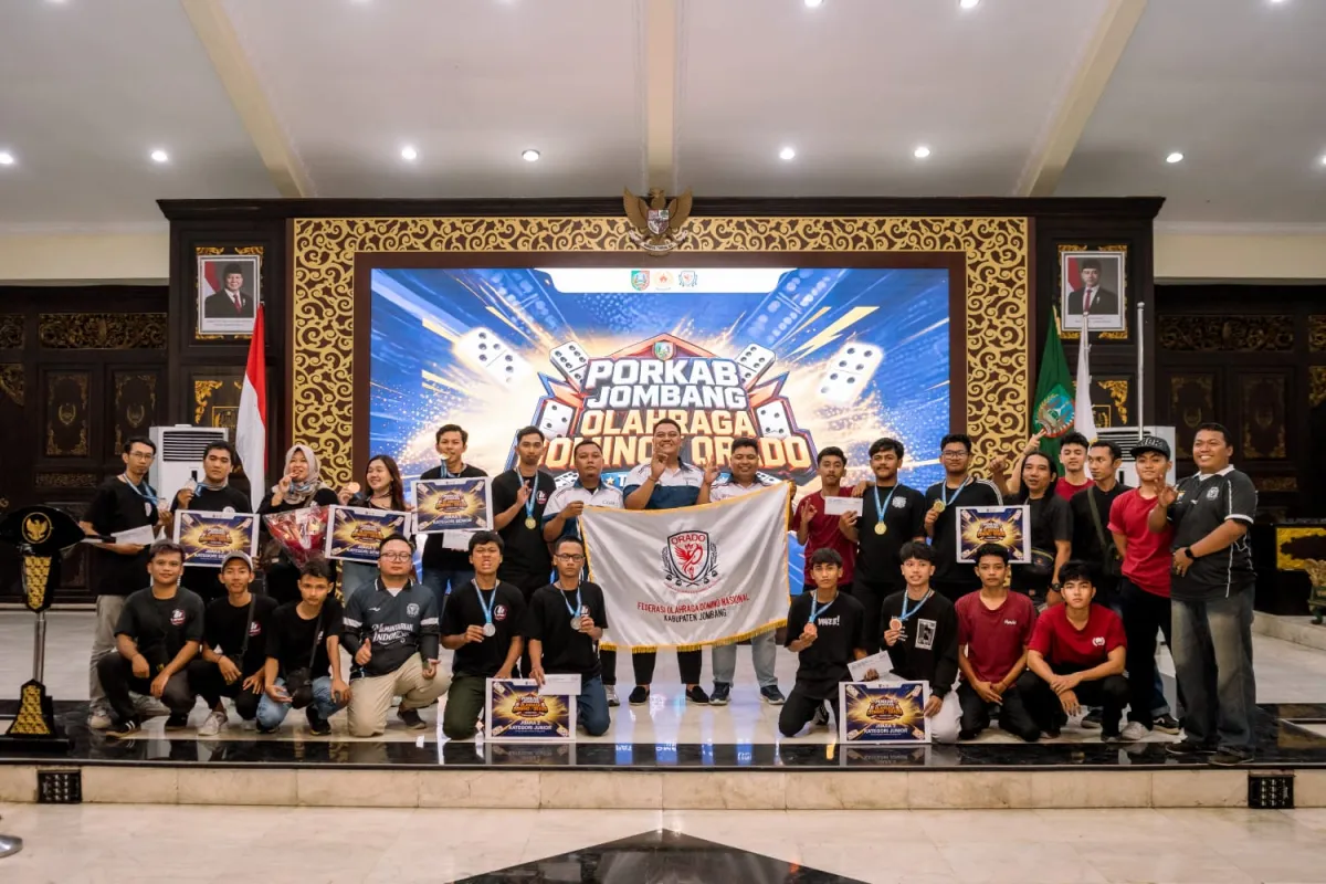 Sapu Bersih Semua Kategori, Klub Efek Domino Raih Juara Umum Porkab ORADO Jombang 2026