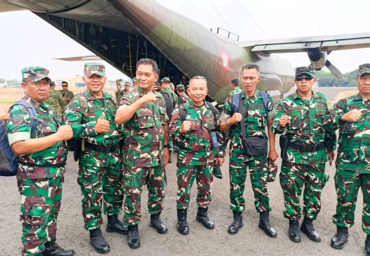TNI Bergerak Cepat, Korem 081/DSJ Kirim Perwira Terbaik Jinakkan Karhutla di Sumatera dan Kalimantan