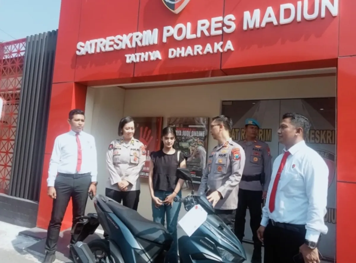 Terekam Kamera CCTV, Buron Pencuri Motor Toko Emas Omega Moria Ditangkap Saat Mau Jual Hasil Curian
