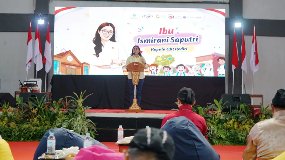 Sulap Sampah Jadi Cuan, OJK Kediri & Pemkab Trenggalek Dorong Pelajar Cerdas Finansial dan Peduli Lingkungan