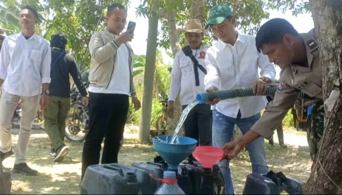 Bergerak Cepat Gelontor 24 Ribu Liter Air, Gerindra Guyur Dua Dusun Terdampak Kekeringan di Nganjuk