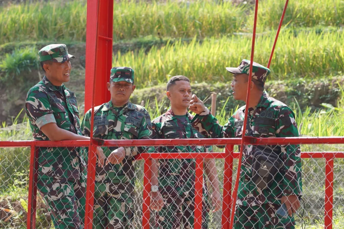 Kawal Program Presiden Prabowo, Korem 081/DSJ Turun Langsung Cek Jembatan Garuda Madiun