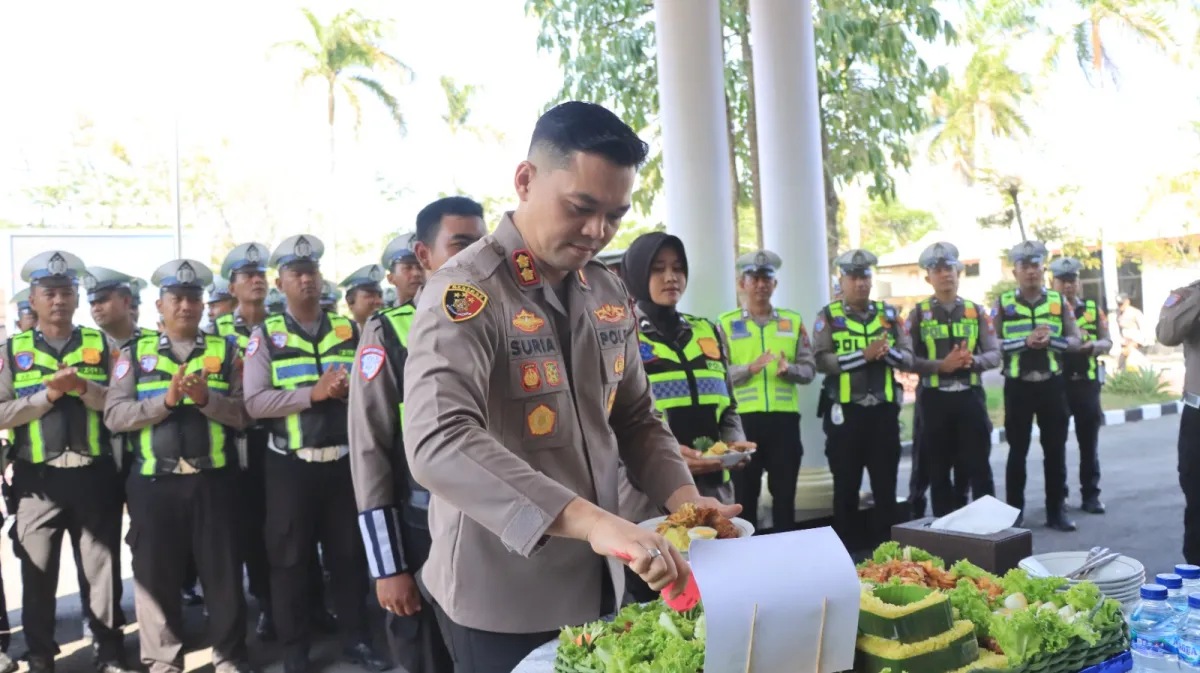 Peringati Hari Lalu Lintas Bhayangkara ke-71, Polres Nganjuk Gelar Apel Besar dan Perkuat Sinergi Keselamatan Jalan