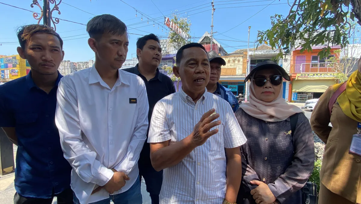 Sidak Tiga Lokasi, Komisi III DPRD Nganjuk Temukan Limbah Bau hingga Reklame Melanggar Perda
